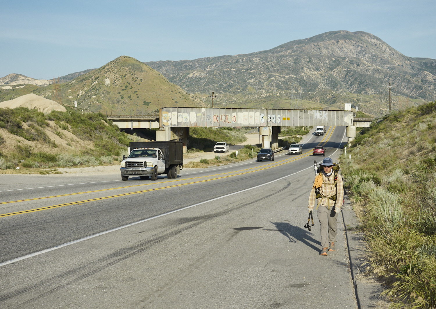 Jeff nimmt einen Umweg über den Highway beim Cajon-Pass